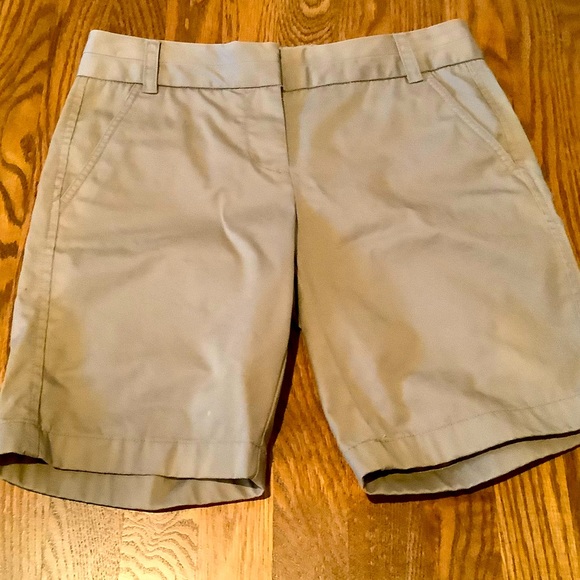 J. Crew 5” Chino Shorts Size 0 - Picture 3 of 4
